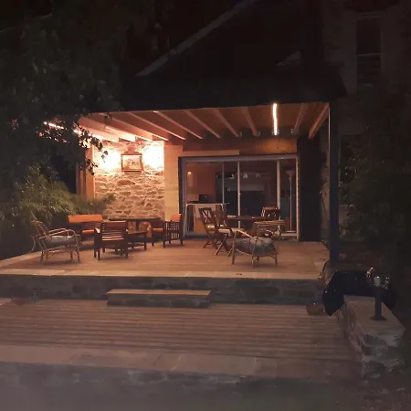 D'hotes De Campagnet 住宿加早餐酒店 Moyrazes