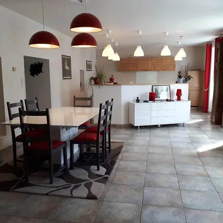 D'hotes De Campagnet 住宿加早餐酒店 Moyrazes