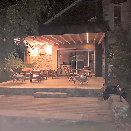 Bed & Breakfast D'hotes De Campagnet Moyrazes